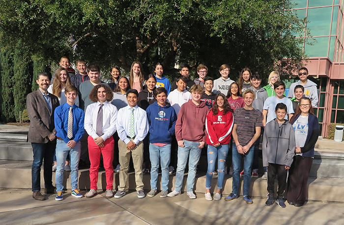 Group photo of eighth grade students from Roosevelt Junior High School standing outside NIF